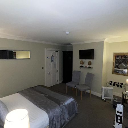 The Commercial Bar & Hotel Chester Room photo