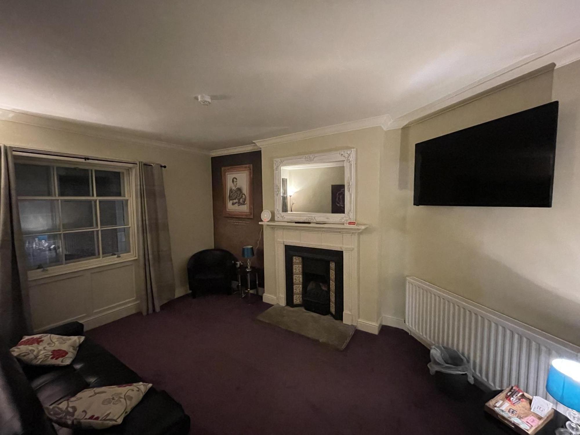 The Commercial Bar & Hotel Chester Room photo