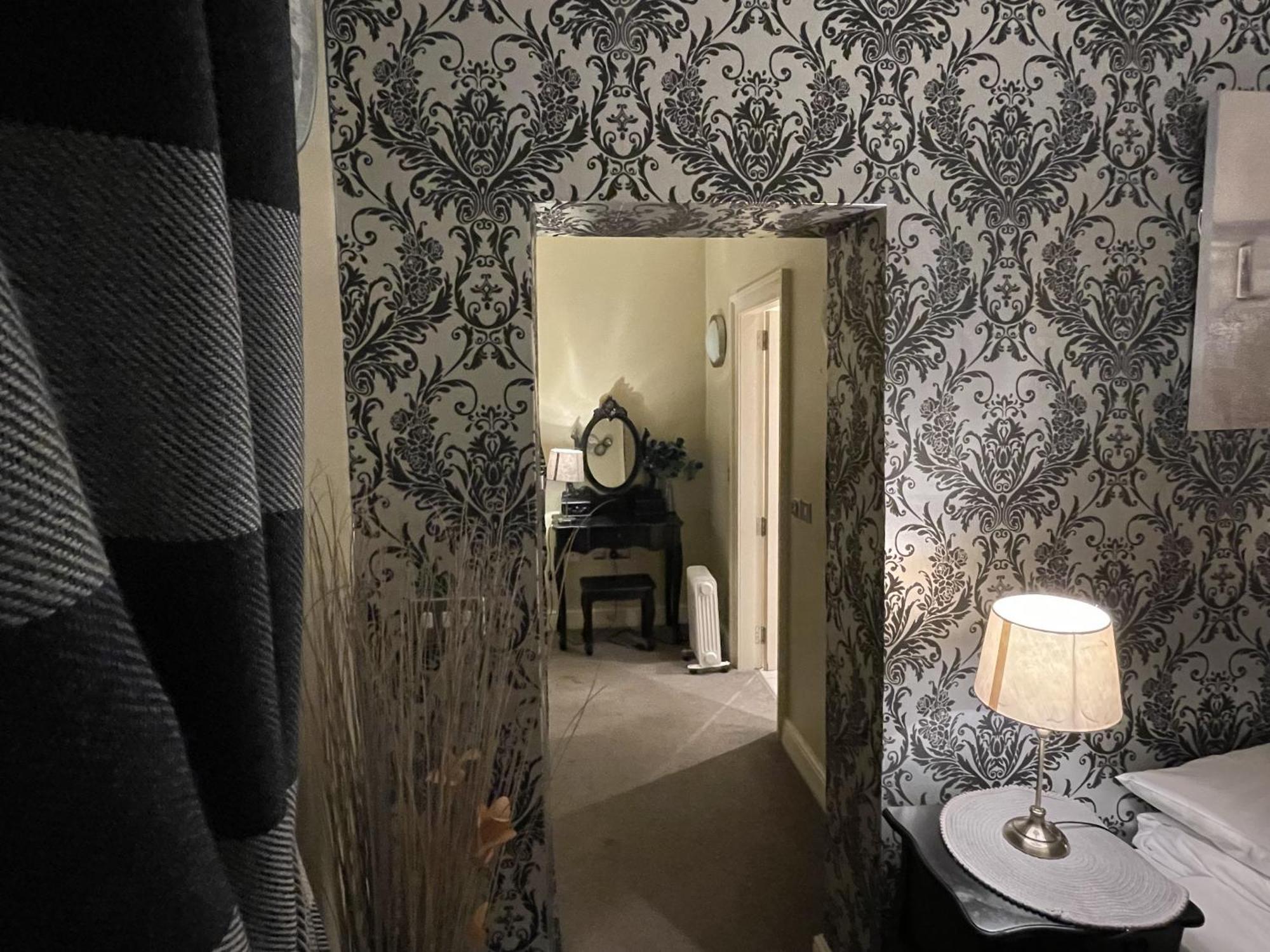 The Commercial Bar & Hotel Chester Room photo
