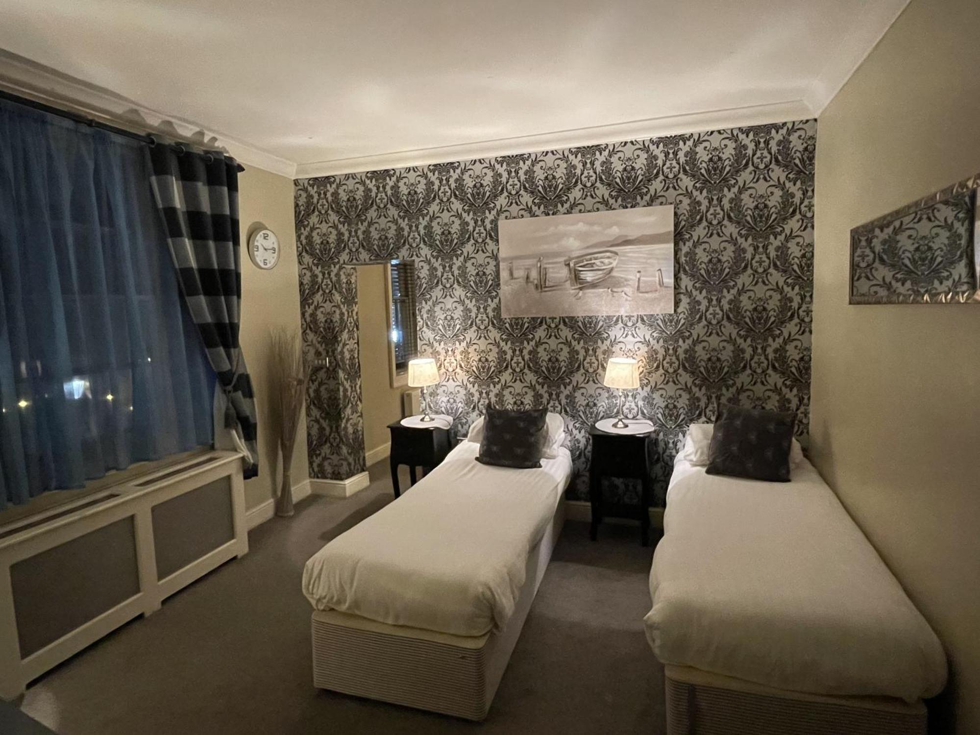 The Commercial Bar & Hotel Chester Room photo